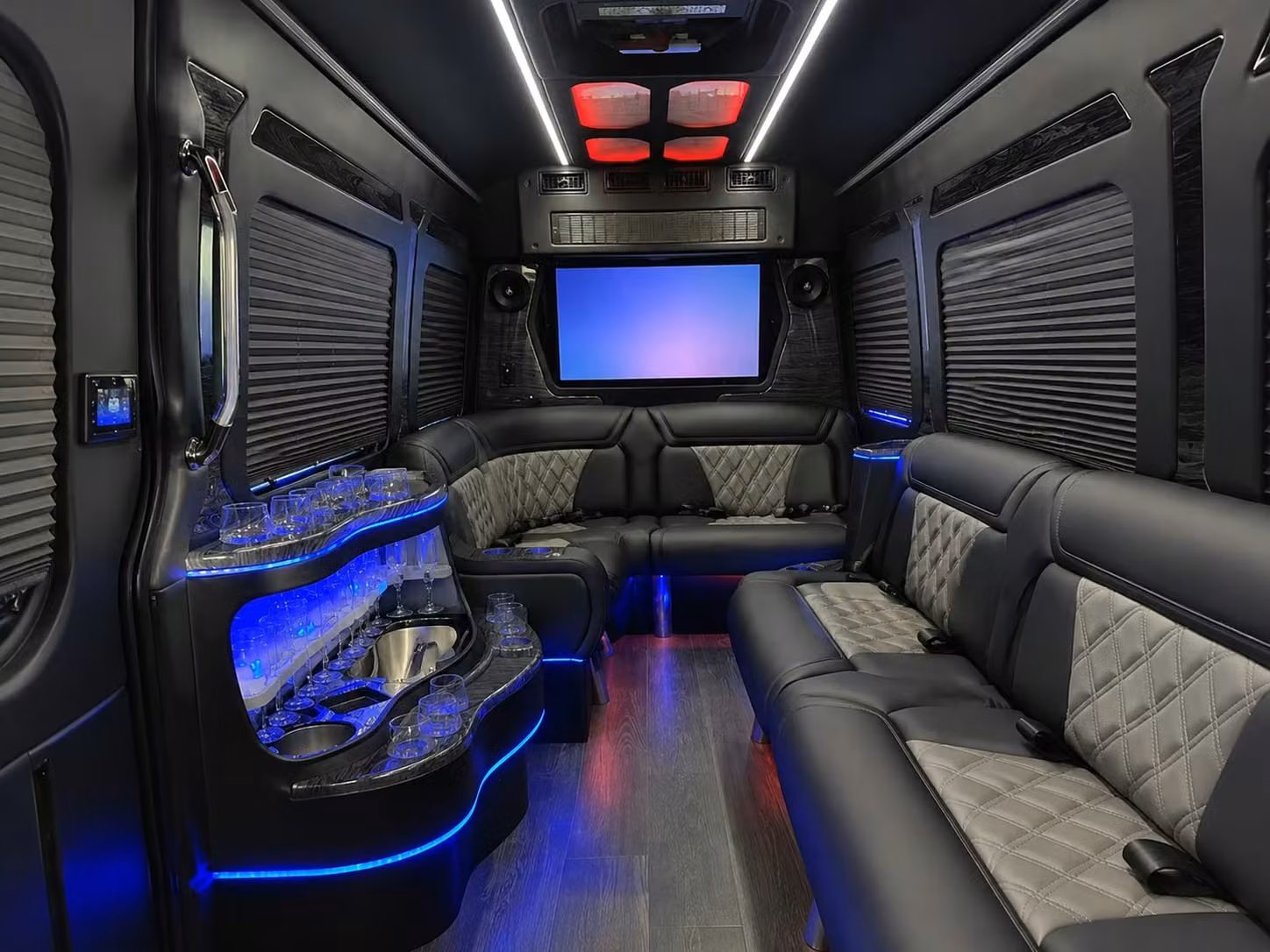 it gets even easier to book school field trip and group event buses in san antonio