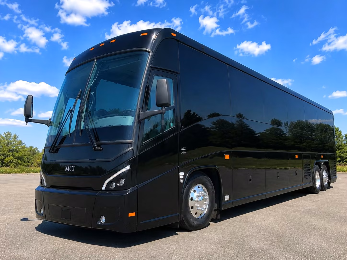 minibus rentals for san antonio zoo and witte museum field trips