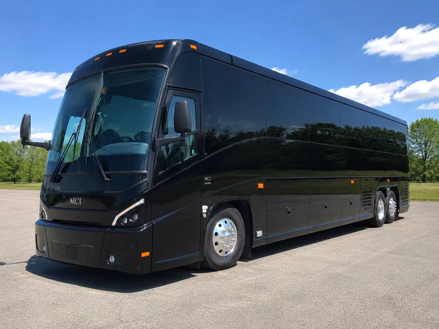 san antonio wedding event transportation that keeps your guests together all night