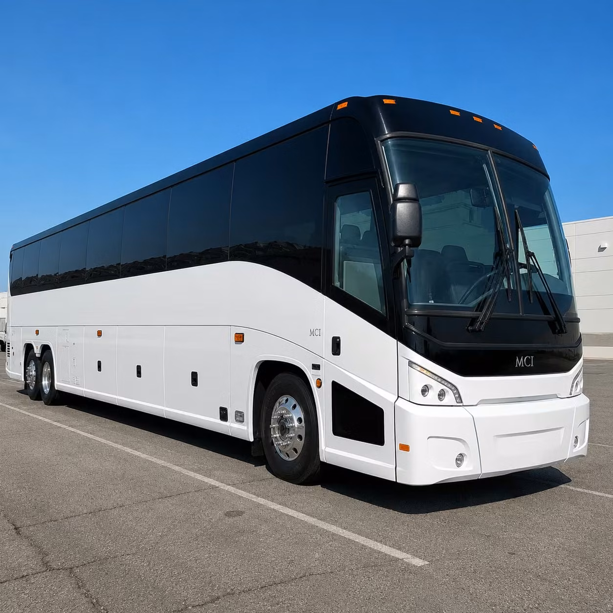 use a long distance charter bus to connect san antonio groups to houston events and venues